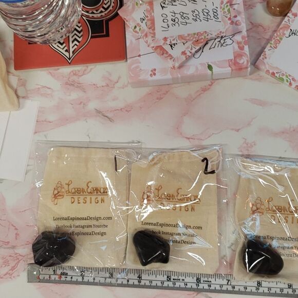 Black Onyx tumble stone sealed in package not touched - Picture 4 of 8